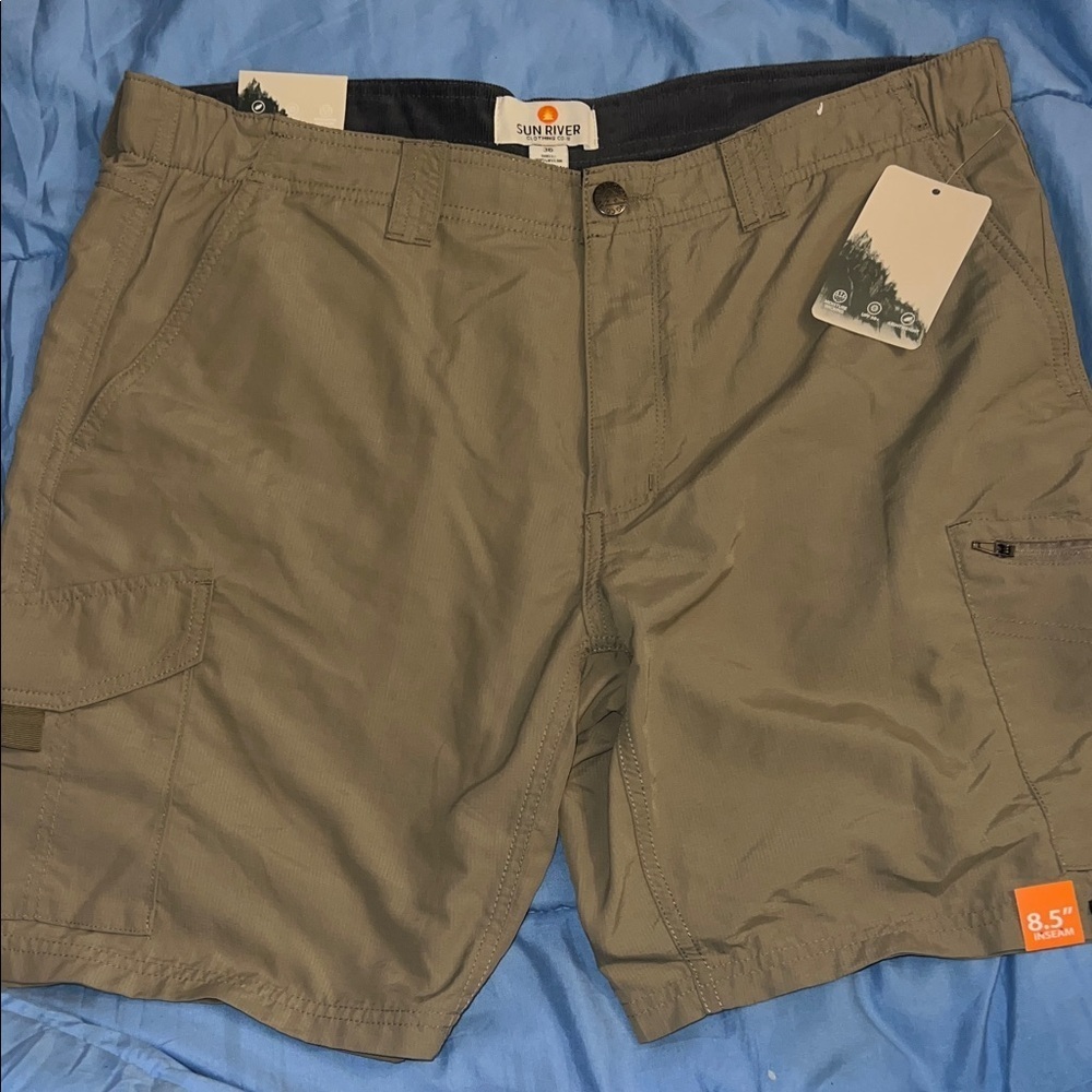 Men's grey Cargo Shorts